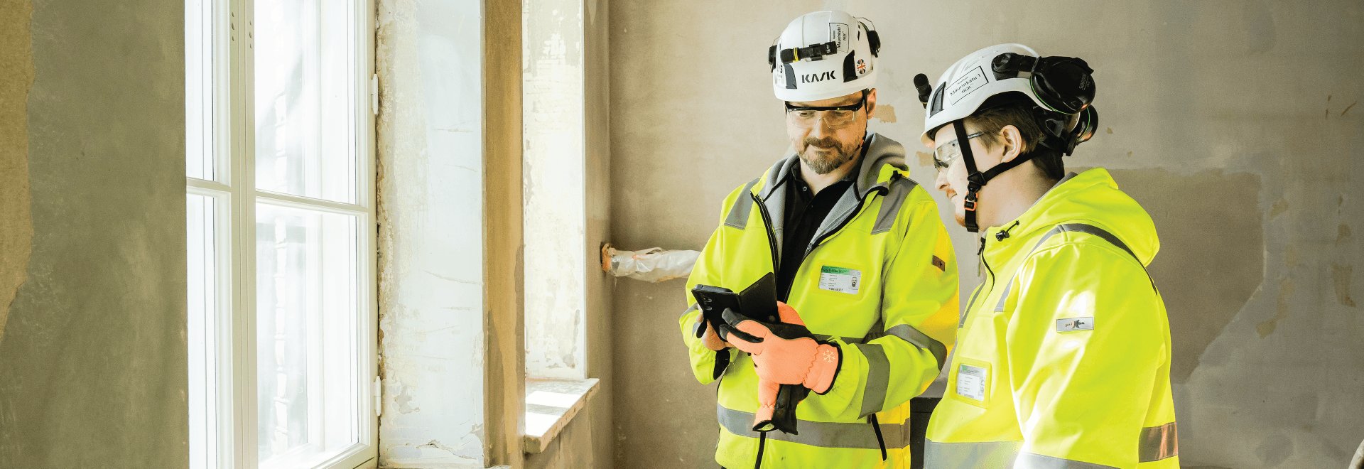 Materiaalihallintaa
sidotuin kustannuksin.